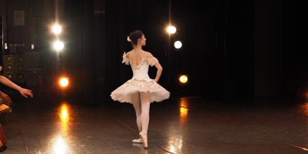 The Psychology of Salsa: How Dance Can Boost Confidence - Explore the mental and emotional benefits of salsa dancing, an...