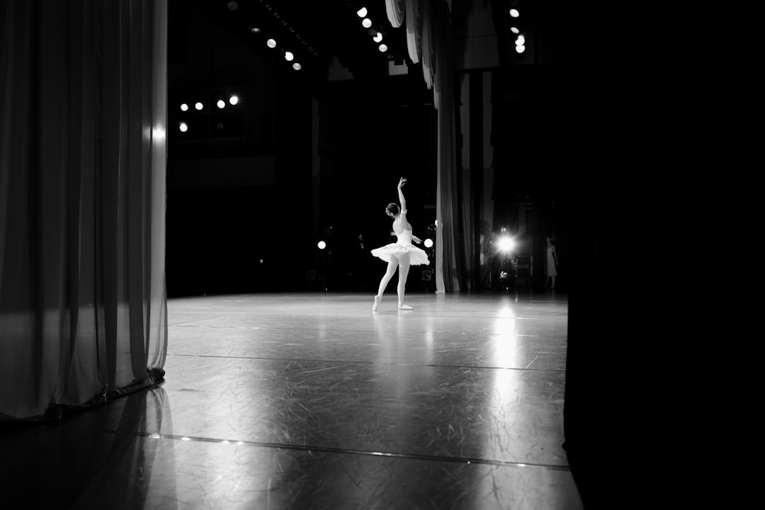 Salsa Styling Secrets: How to Break Through the Intermediate Plateau and Own the Dance Floor