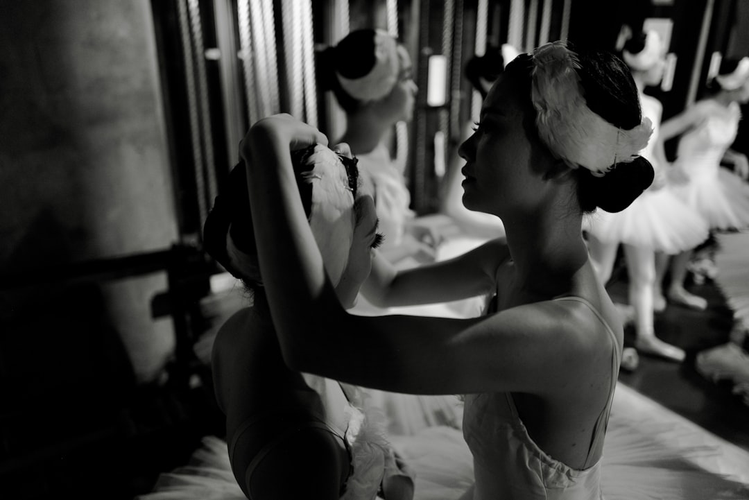 How to Choose Contemporary Dance Shoes: A Complete Guide for Every Floor and Style