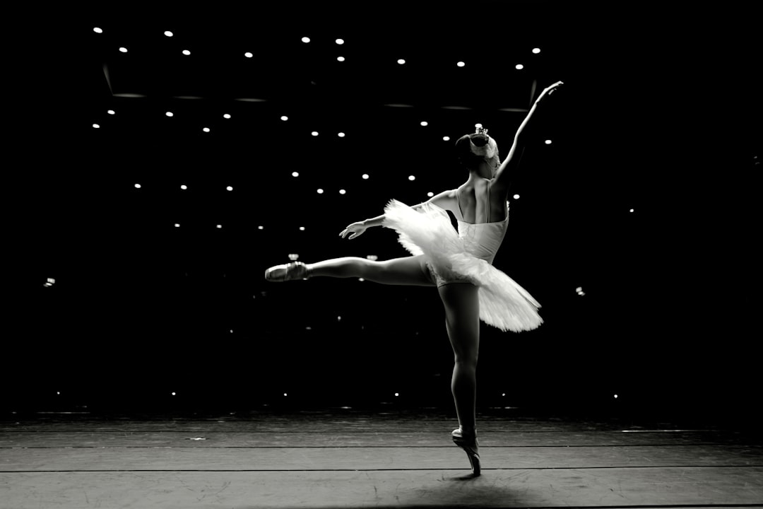 Mastering Compás: Advanced Flamenco Rhythm Techniques for the Serious Dancer