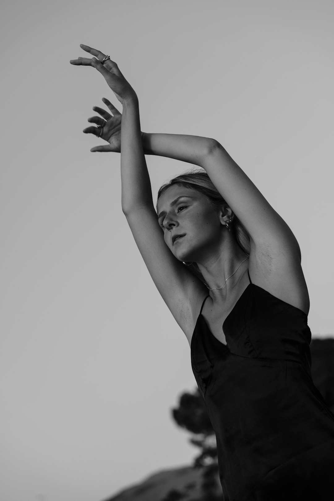 **"How to Level Up Your Salsa Footwork: Tips for Intermediate Dancers"**