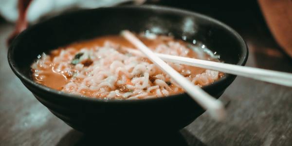 The Intermediate Bridge: Mastering Transitions & Complexity in Folk Dance