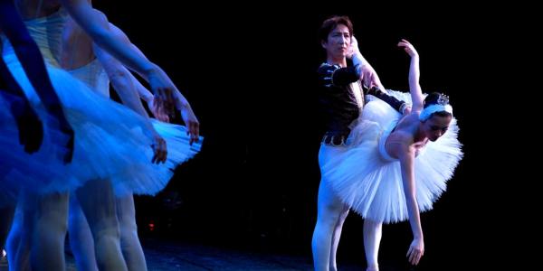 Tango Evolution: Advanced Musicality and Timing - Master the art of musicality and timing in tango.