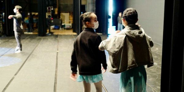 How to Find the Right Balance Between Style and Comfort in Hip Hop Dance Shoes