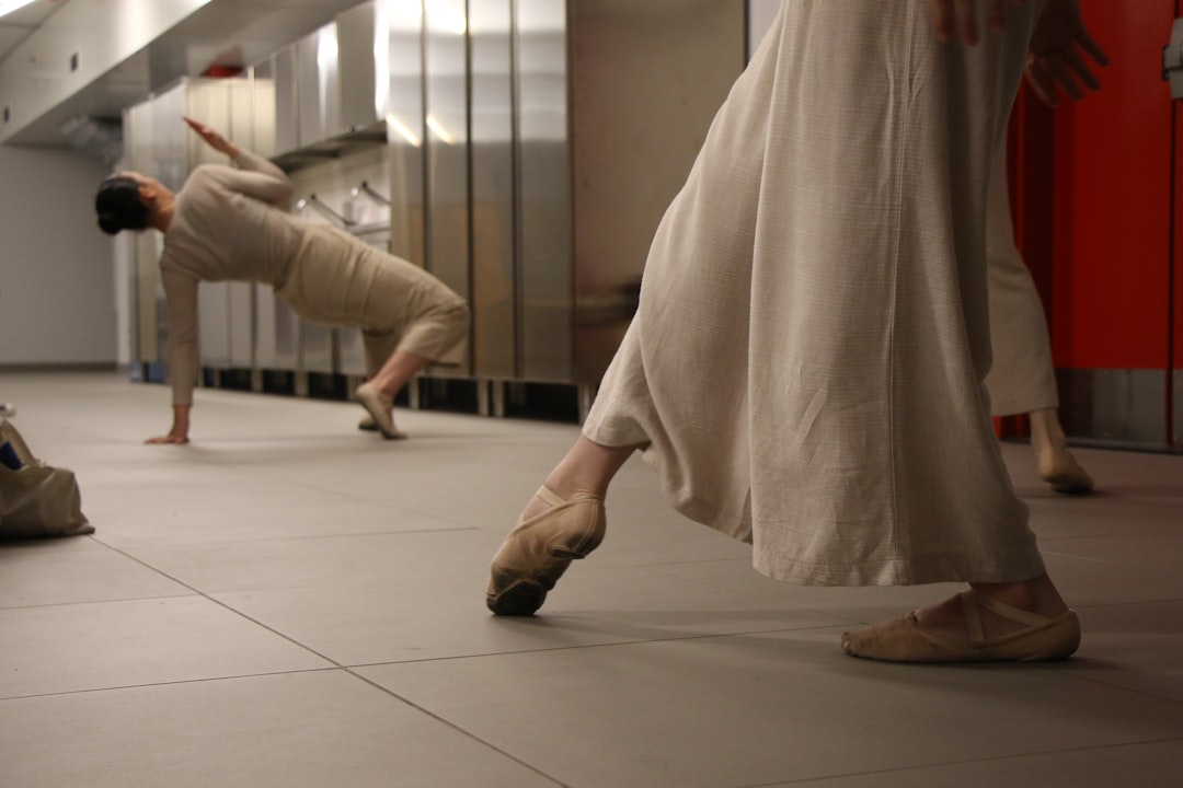 Where to Learn Breaking in Munich: A Dancer's Guide to the City's Top Academies in 2024