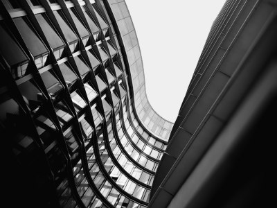 **Flamenco Attire Guide: What to Wear for Confidence and Grace**