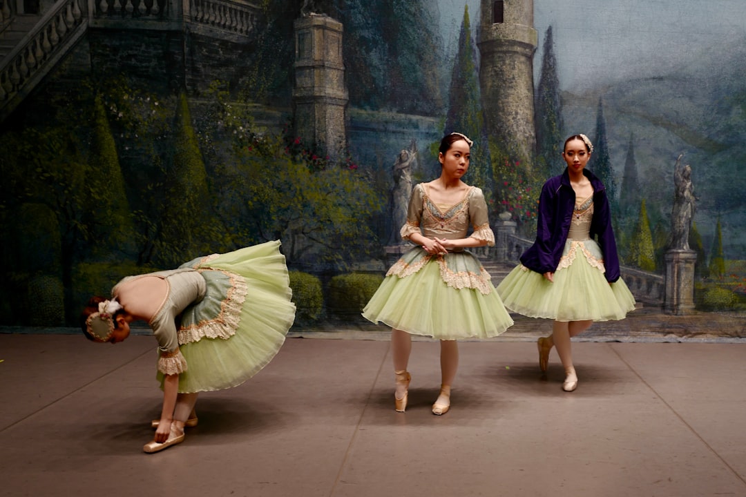 "Discover the Perfect Music for Every Folk Dance Style"