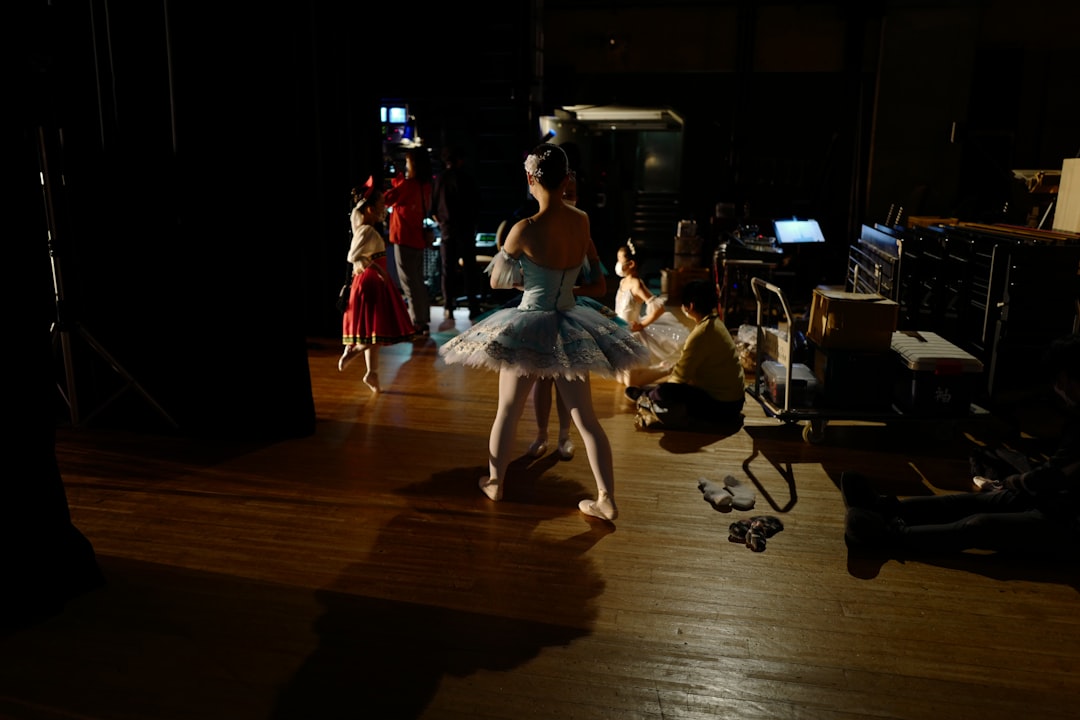 Breaking Into Professional Hip Hop Dance: A Realistic Roadmap From Studio to Stage