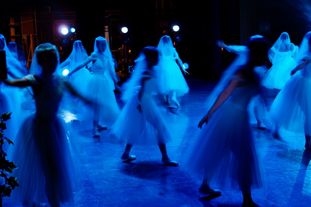 "Top Lindy Hop Training Institutions to Check Out in Uhland City"