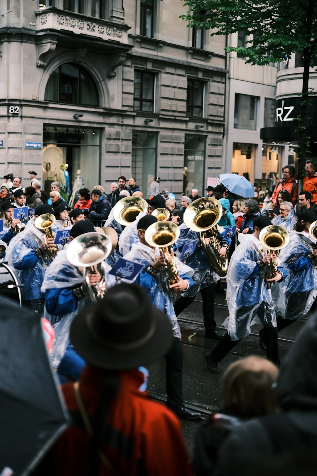 **Dress to Impress: How Your Hip Hop Clothes Can Elevate Your Performance.**