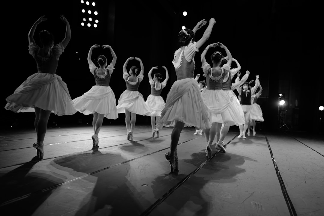 Flamenco Fundamentals: A Beginner's Guide to Technique, Rhythm, and Artistry