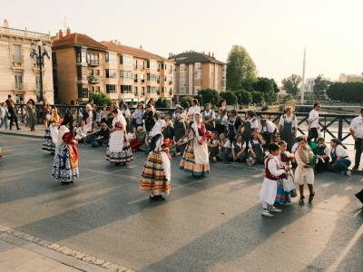 Step into Swing: Orchard Hill City's Vibrant Dance Training Scene
