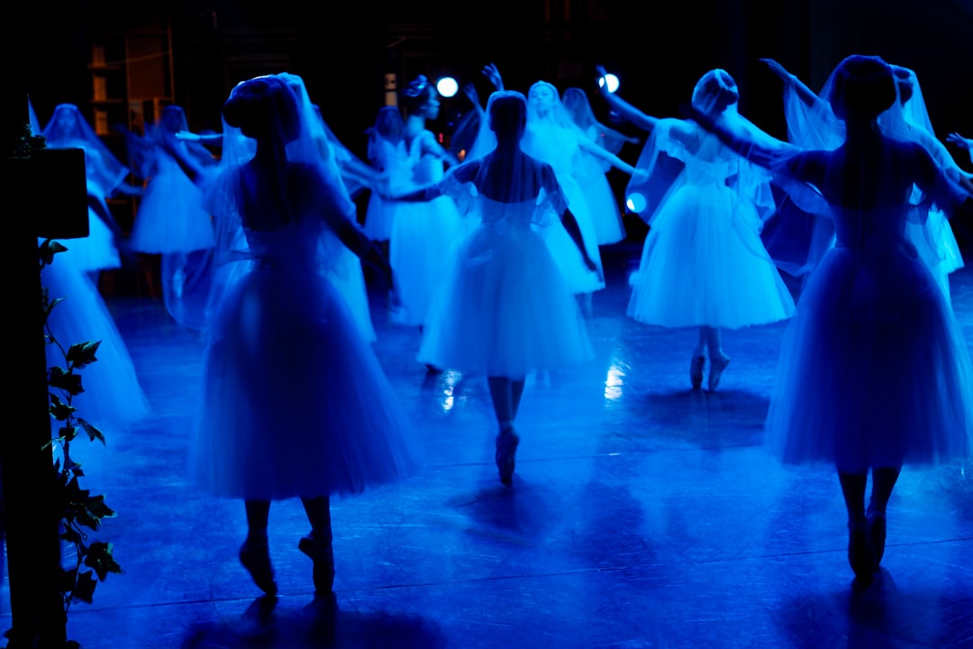 **Discover the Best Lindy Hop Training Centers in Troutdale, Oregon**