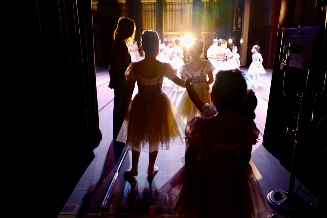 Battling Your Nerves: A Hip Hop Dancer's Guide to Owning the Stage (and the Cypher)