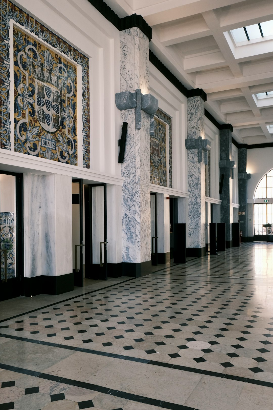 # Aragon Ballroom Marks 100 Years of Dancing, Music and Everything in Between in Uptown