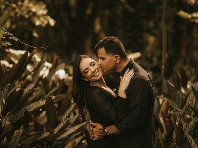 Spin & Shine: Selecting Salsa Shoes for Performance and Practice