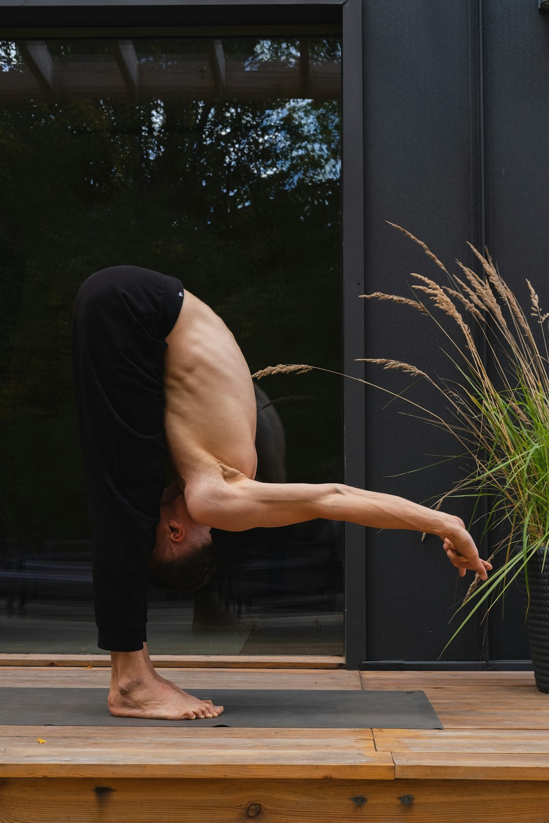 The 4 Best Breakdancing Studios in Avon City: A B-Boy's Guide to Training, Community, and Competition