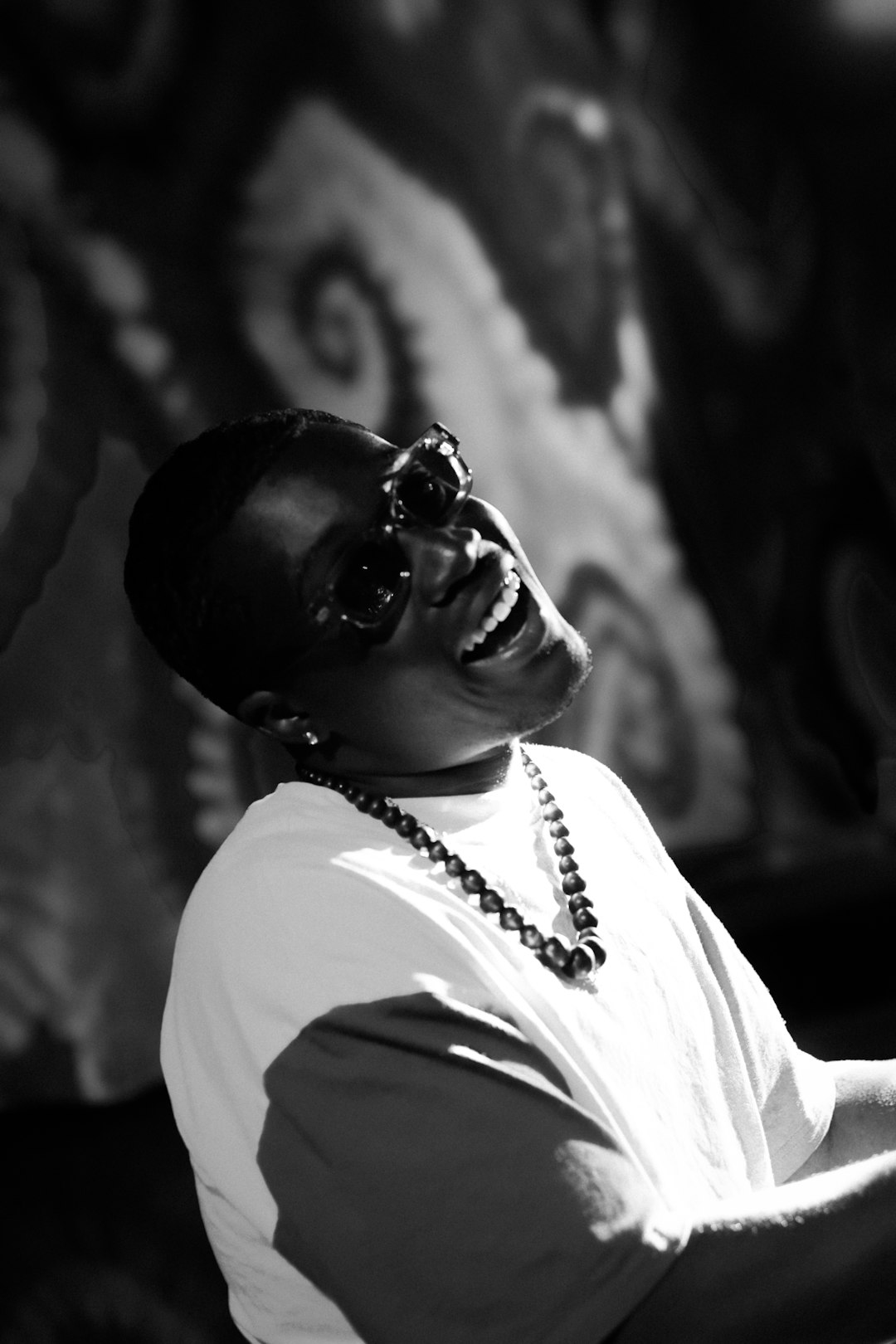 Why Some Lindy Hoppers Look Like They're Talking to the Band — And How to Join That Conversation