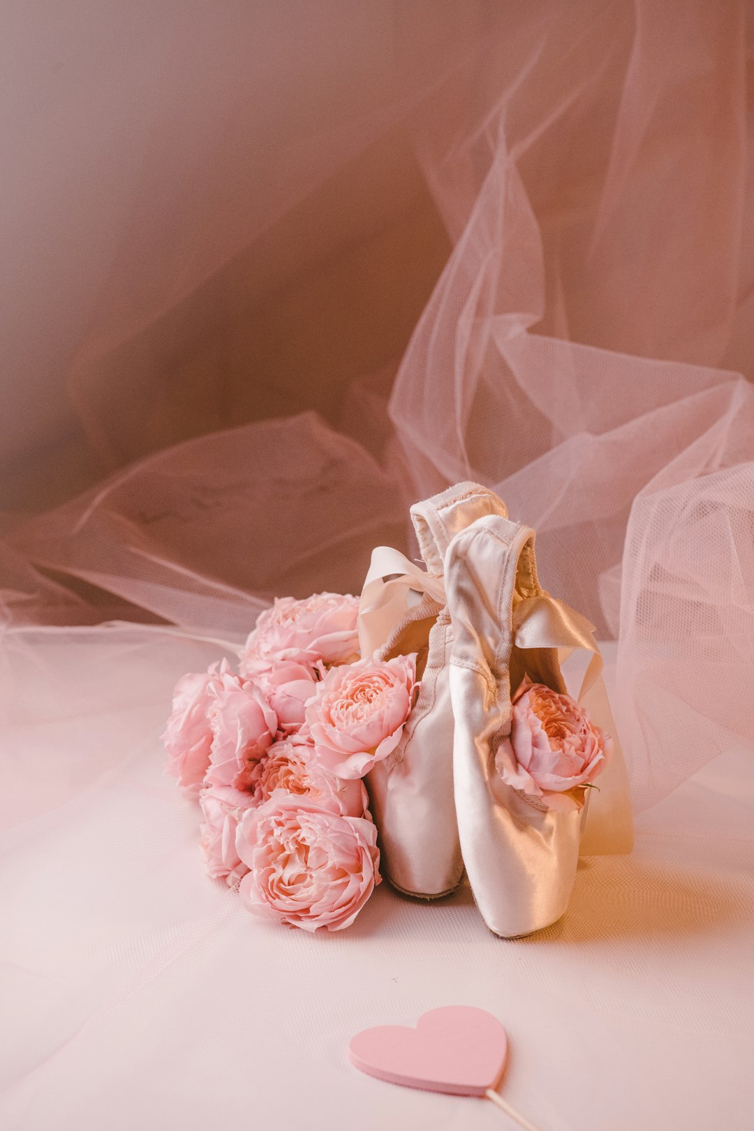 Amy Sherman-Palladino's 'Étoile' Brings Ballet's Beautiful Chaos to Your Screen