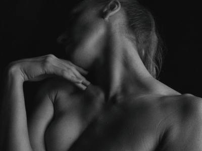 **Folk Dance Rhythms: Top 5 Must-Hear Tracks for Your Next Practice**