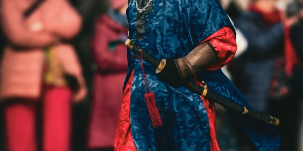 **The Royal Ballet's "Mayerling": Why This Dark, Demanding Masterpiece Deserves the Hype**