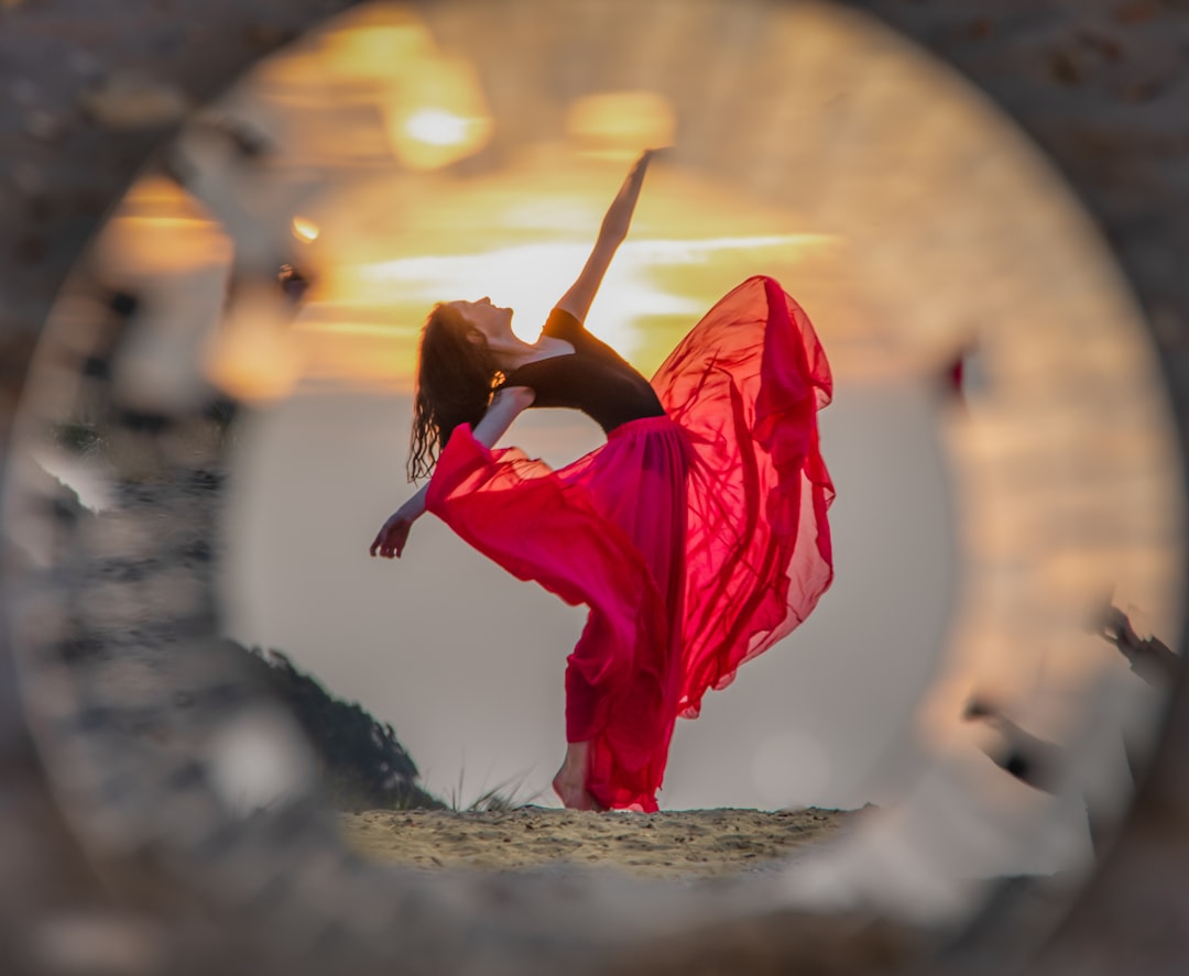 Beyond the Steps: How to Breathe Life into Advanced Folk Dance