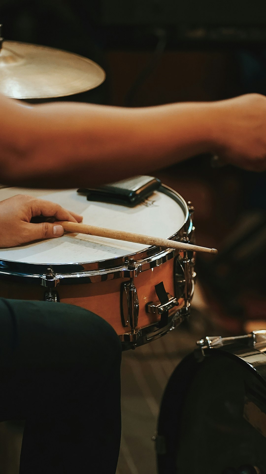 10 Latin Songs That Actually Fill the Dance Floor (And the Ones That Clear It)