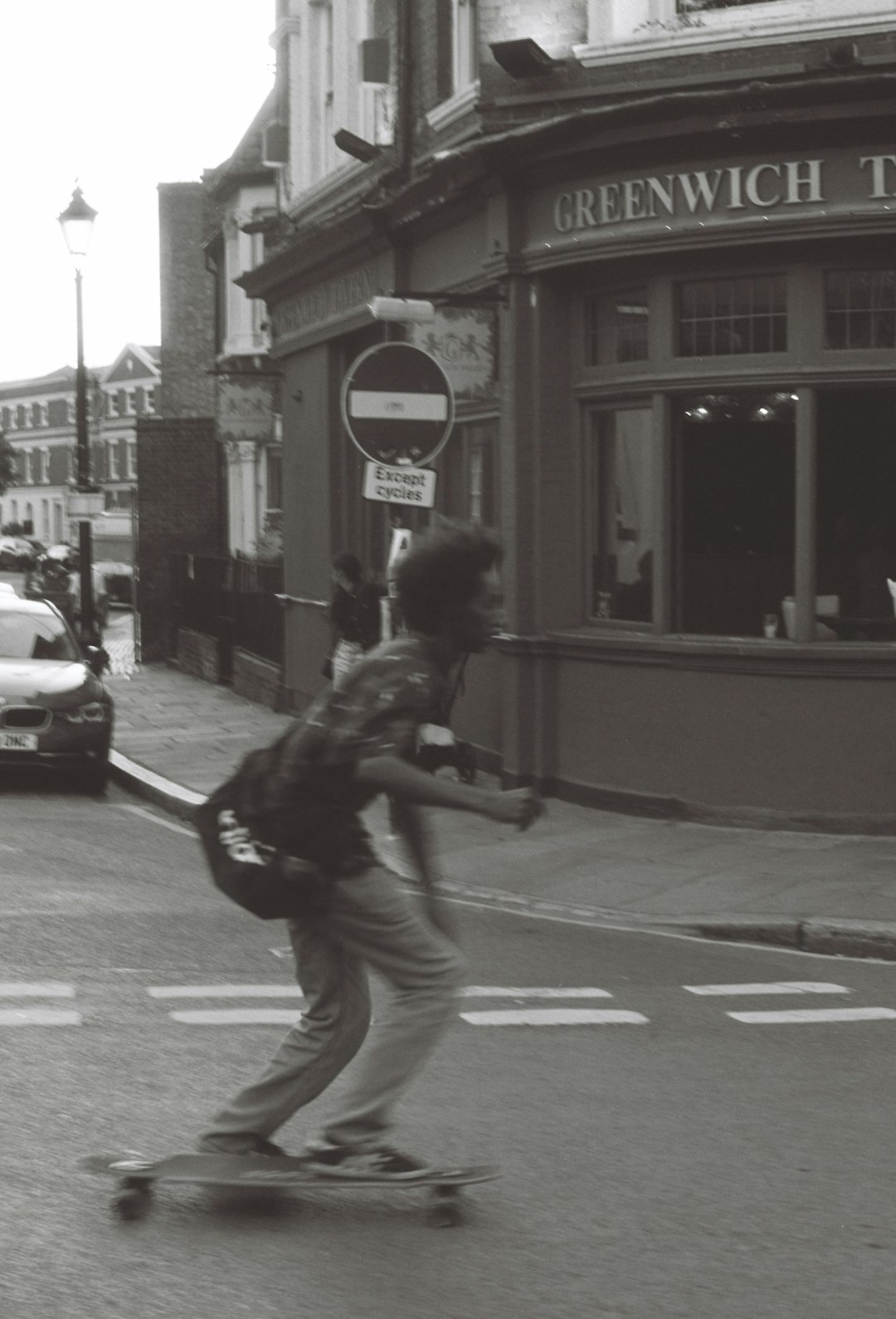 The Flamenco Tracks That Make You Want to Move Before You Even Stand Up