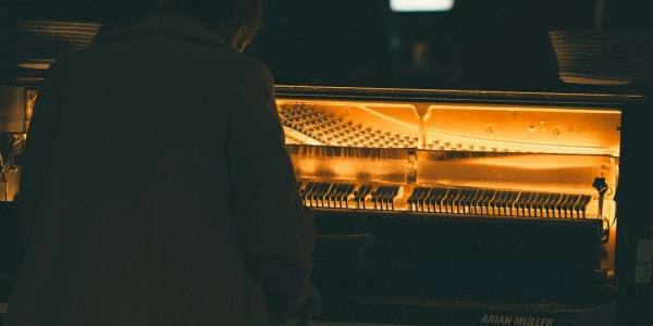 **Beyond the Moves: Developing Your Unique Advanced Hip Hop Style and Artistic Voice.** Stop just copying and start crea...