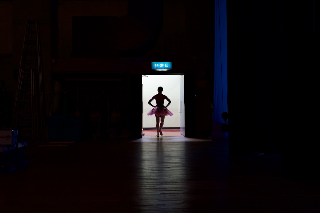 Advanced Hip Hop Dance Playlist: 10 Tracks to Push Your Technical and Artistic Limits (2024)