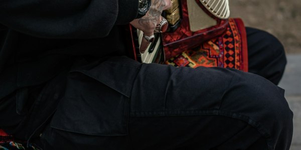 From Steps to Story: How to Craft Emotion and Improvisation in Advanced Tango