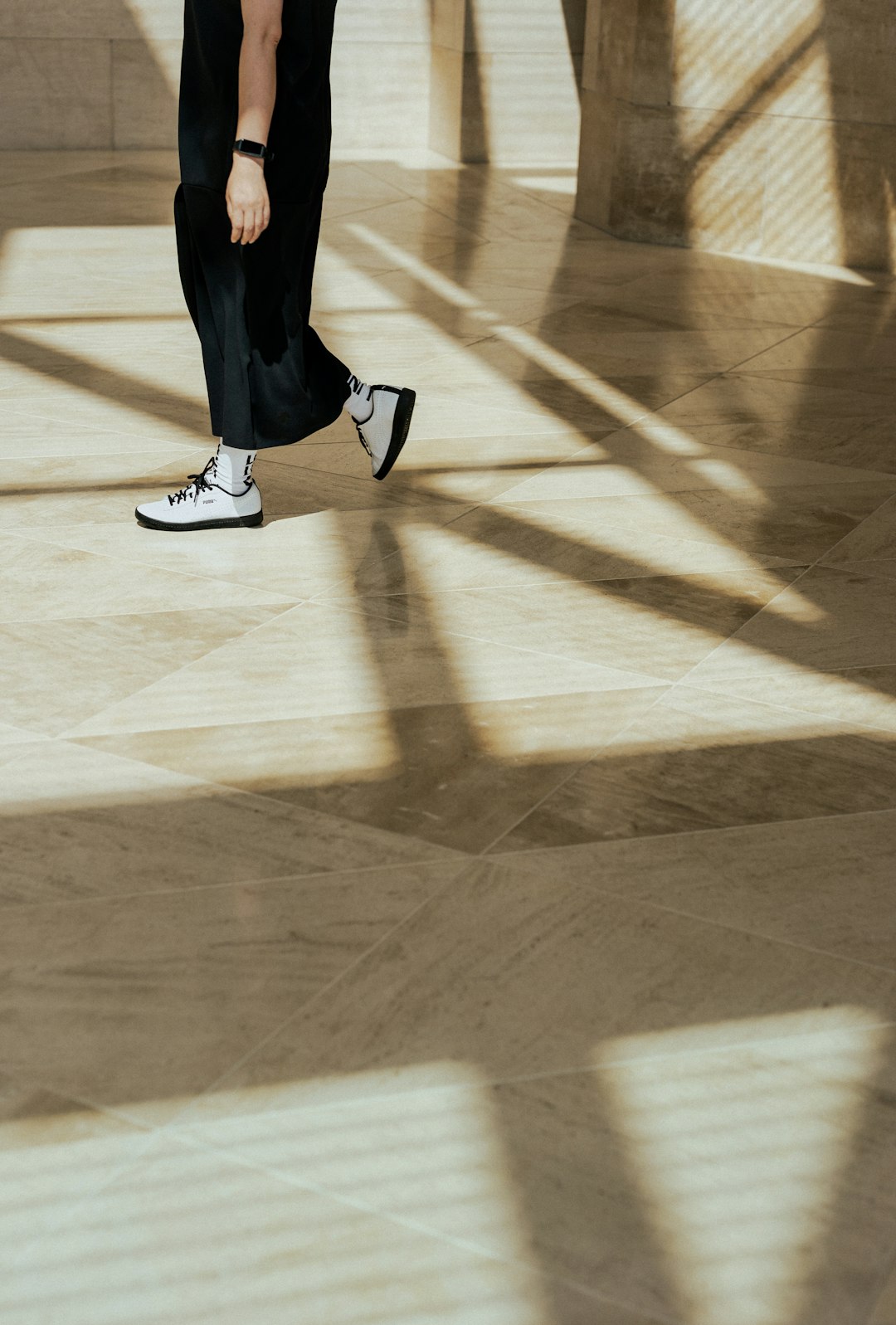 **"From Intermediate to Pro: Essential Drills for Next-Level B-Boying/B-Girling"**