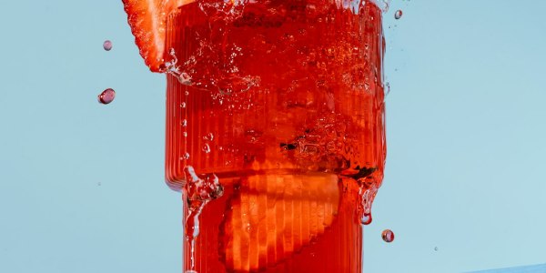 Advanced Breaking: Deconstructing Complex Transitions and Musicality. Move beyond individual moves and learn to craft seamless, expressive sets.