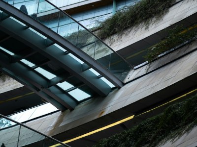 "Flamenco Fusion: Blending Classic Sounds with Modern Music Picks"