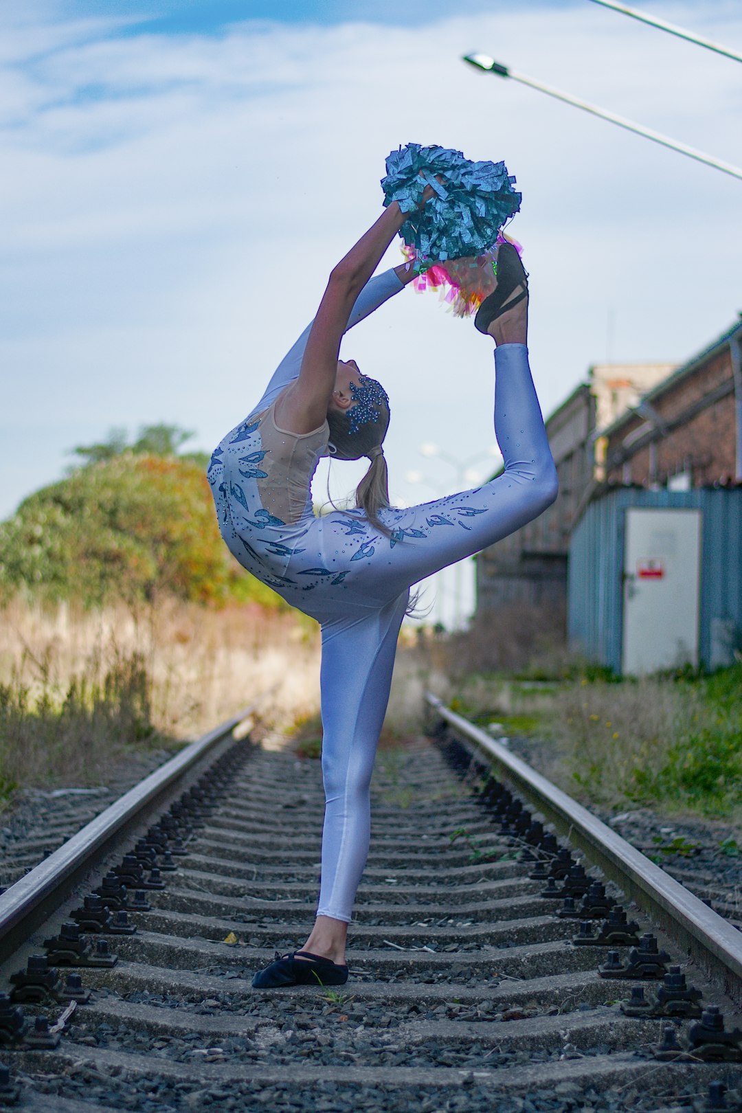 **"How to Choose the Perfect Contemporary Dance Shoes for Every Style"**