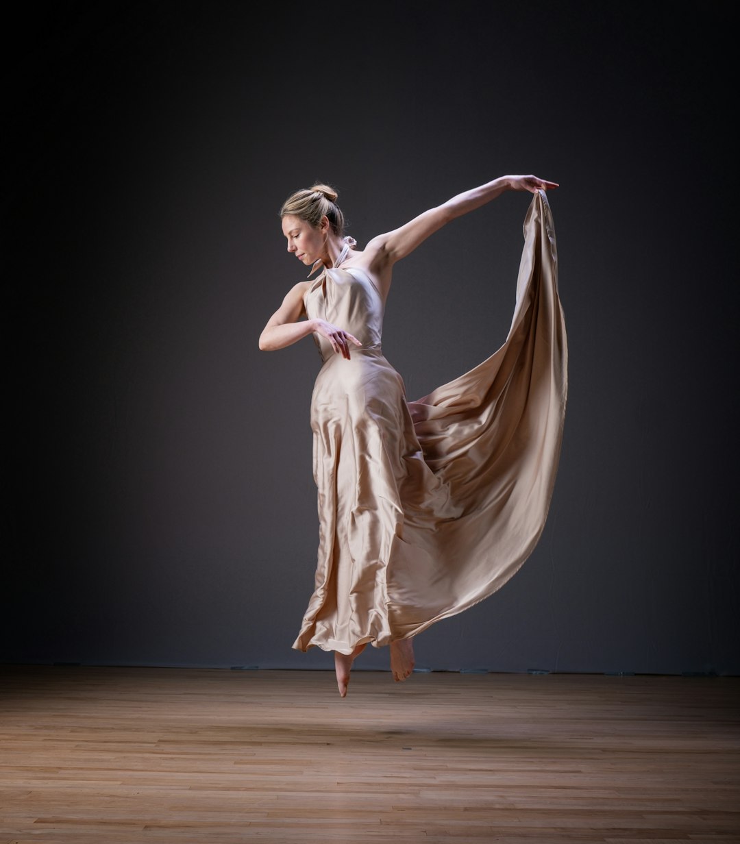 Contemporary Dance for Beginners: What to Actually Expect in Your First Year