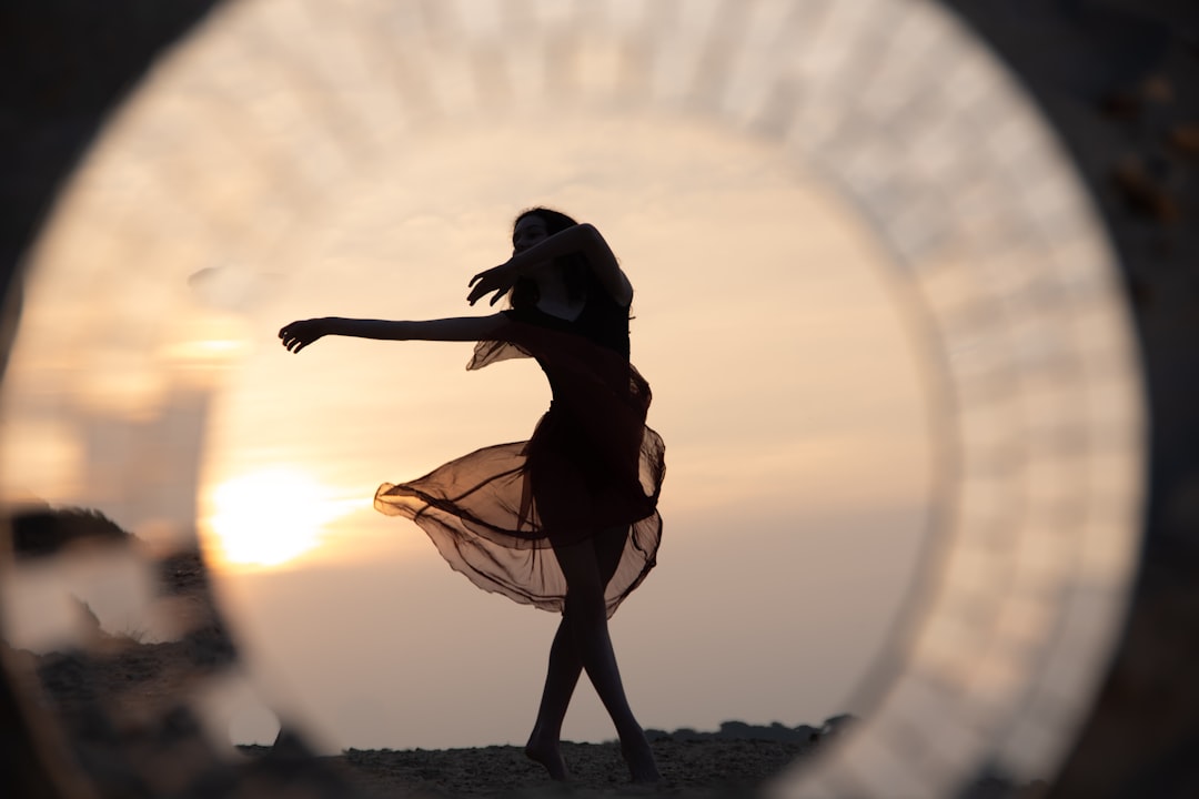 Flamenco Dance Shoes: A Dancer's Guide to Fit, Construction, and Costly Mistakes to Avoid