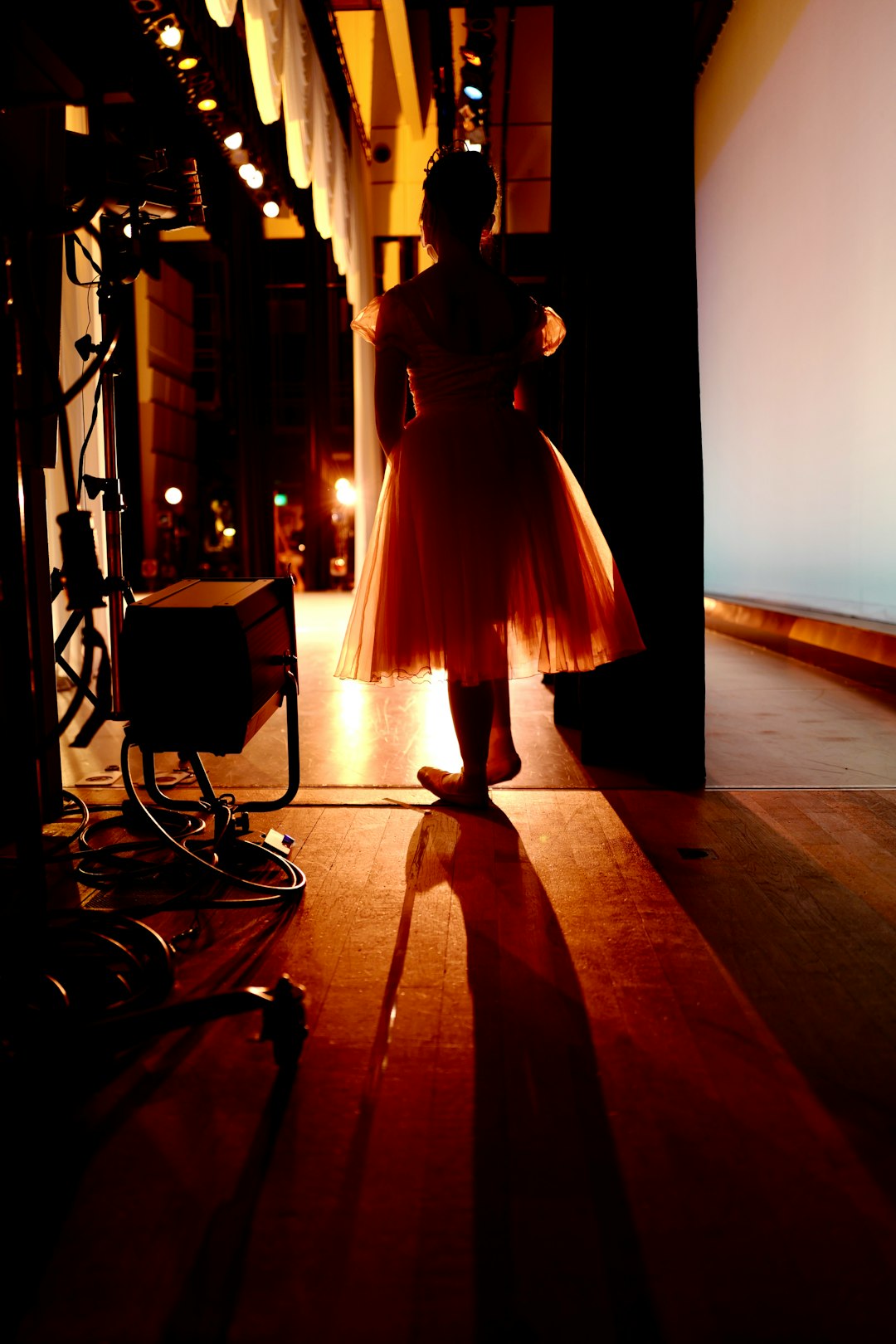 Salsa Dancing for Beginners: Your Complete Guide to Finding the Beat and Moving with Confidence