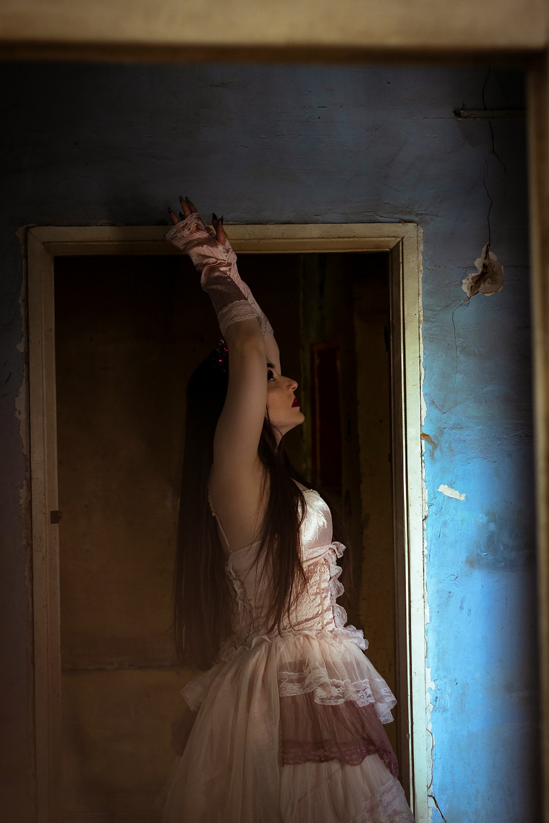 Beyond the Mirror: What Contemporary Dance Actually Does to Your Body and Brain