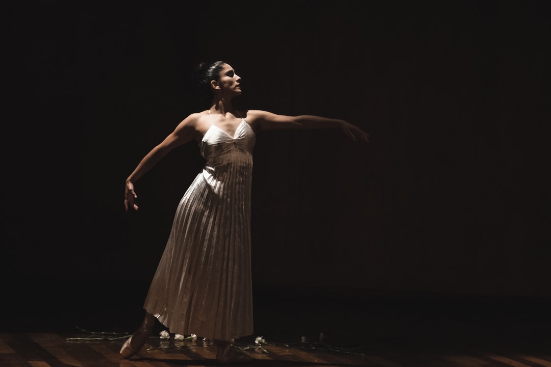 Contemporary Dance Shoes: A Beginner's Guide to Finding Your Perfect Fit (Barefoot or Otherwise)