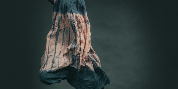 **Belly Dance Attire: Fabrics, Fit, and Flair**