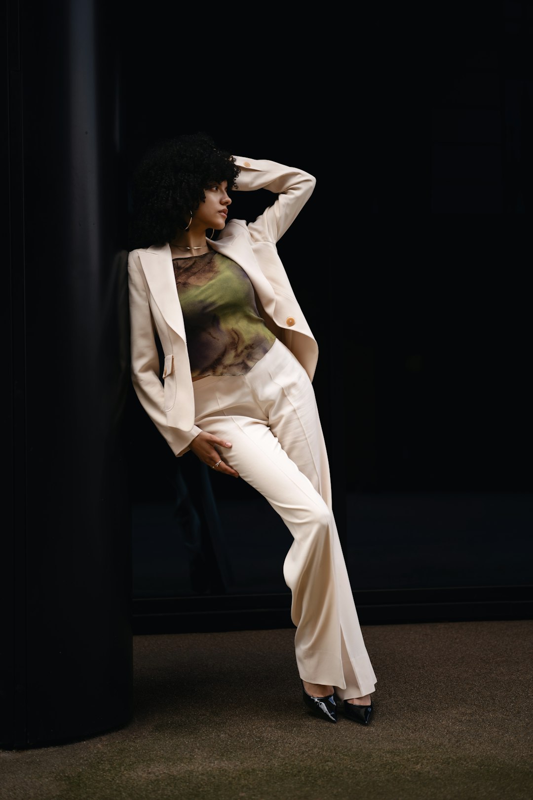 **"Lyrical Dance Shoe Guide: Finding the Right Fit, Style, and Support"**