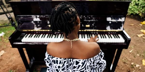### The ‘Sleepless Festival’: A Night Where Tradition Echoes Loud