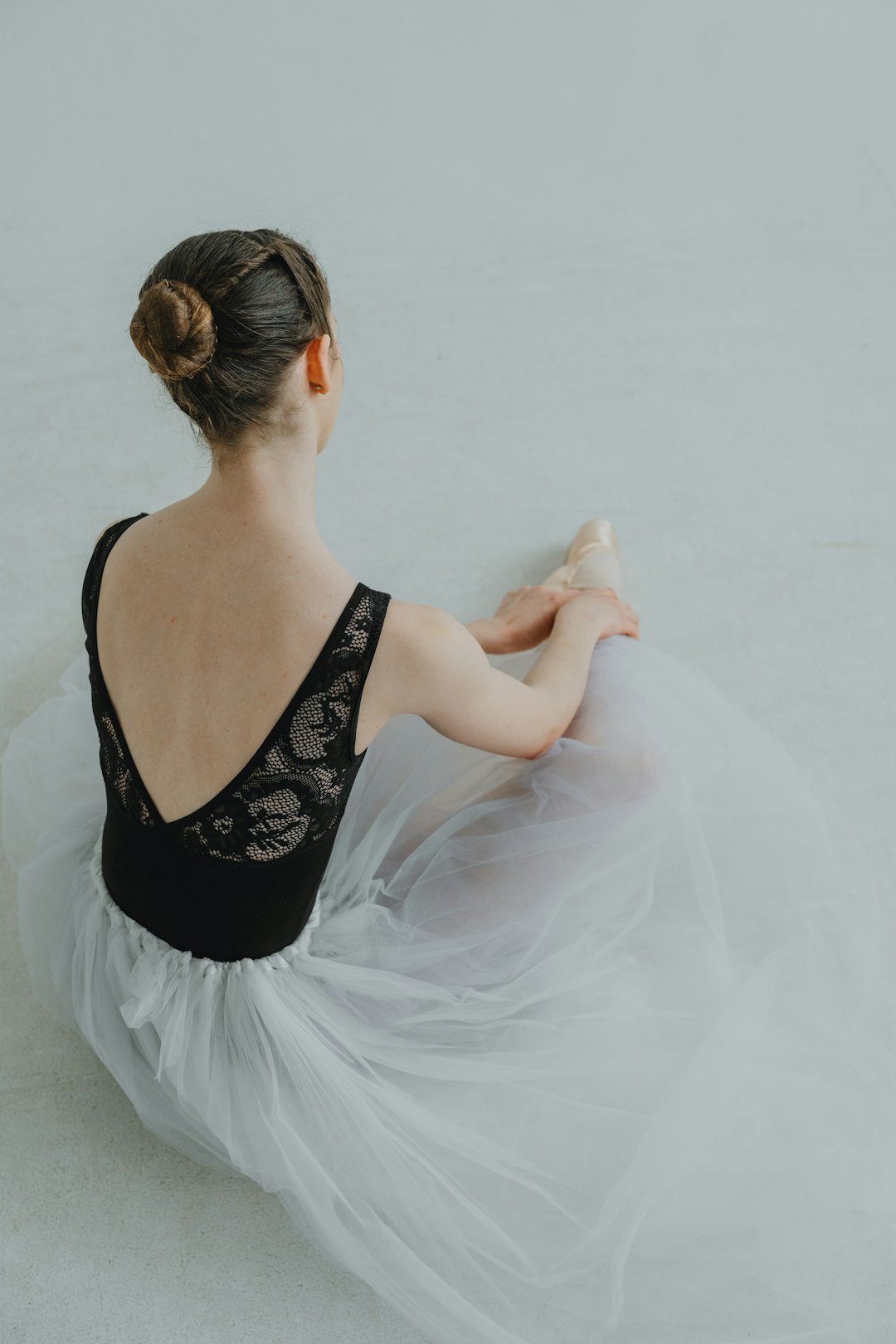Beyond the Basics: Mastering Flamenco Technique, Musicality, and *Duende*