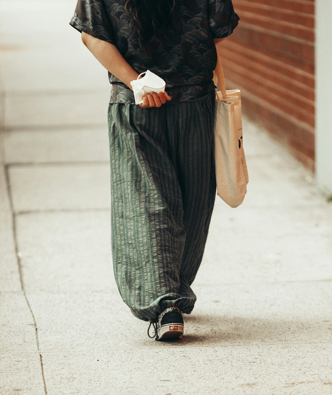 **"Essential Jazz Dancewear: A Guide to Movement-Friendly Fashion"**