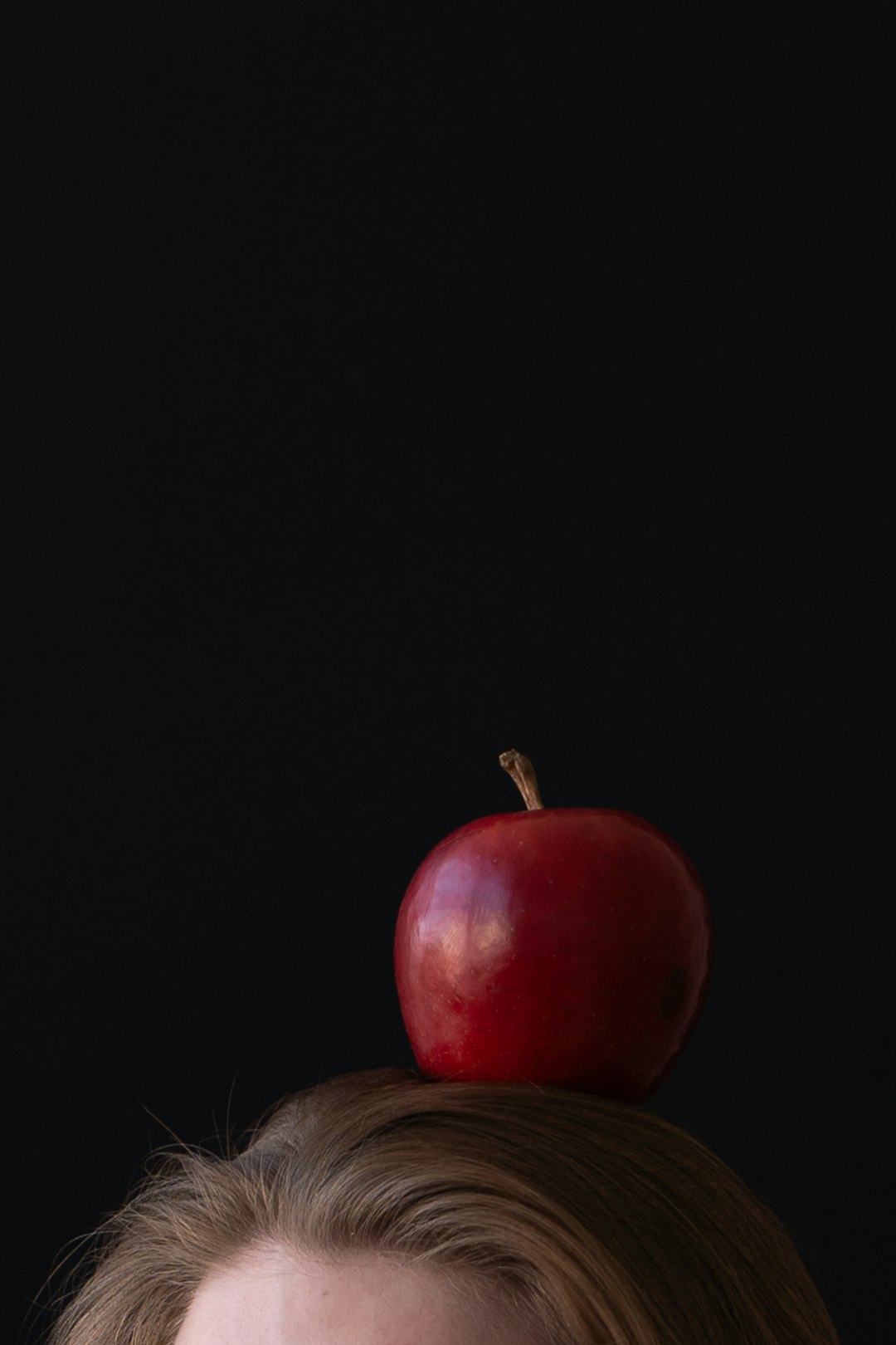 As we delve into the latest offerings in the world of dance, two standout performances emerge: MaddAddam and Gigenis: the Generation of the Earth. Both productions, while distinct in their themes and execution, share a common thread of pushing the boundaries of contemporary dance, offering audiences a fresh perspective on the art form.