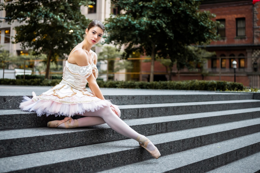 4 Intermediate Salsa Moves to Bridge Your Path to Advanced Dancing