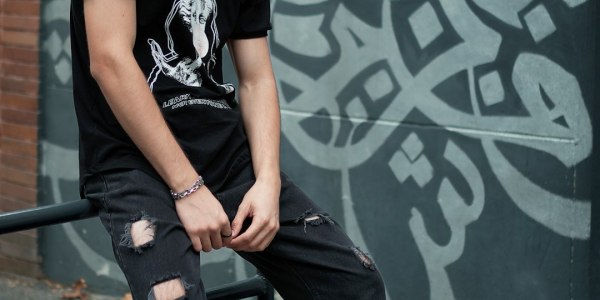 **From Studio to Street: Picking Hip Hop Gear That Moves With You**