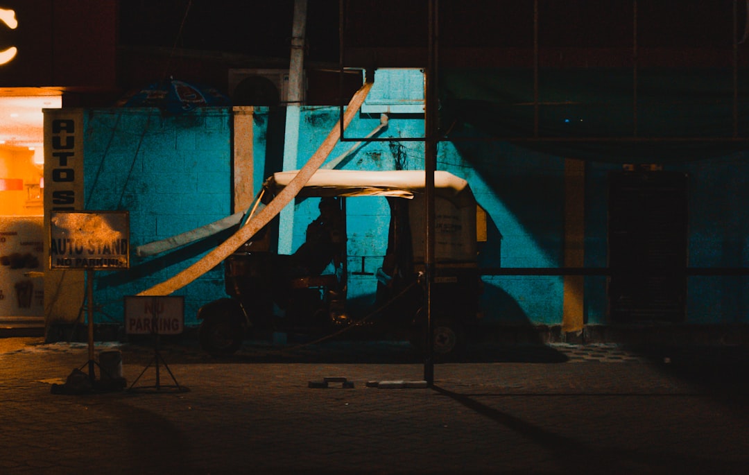 "Breaking Barriers: Essential Tips for Picking Dance Clothes"