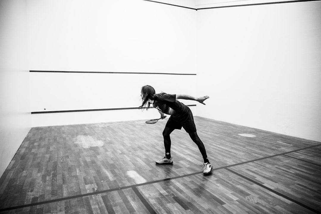 How to Choose Krump Dance Shoes: A Dancer's Guide to Grip, Durability, and Style
